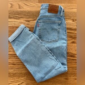 Levi’s 501 Red Tab Button Fly Size 25